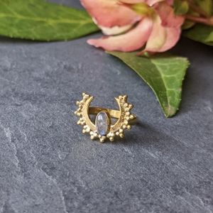 🦋LAST🦋 NWT Baizaar Labradorite Crescent Moon Artisan-Made Ring